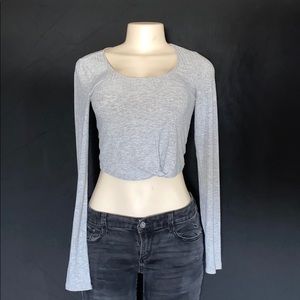 grey long sleeve crop top